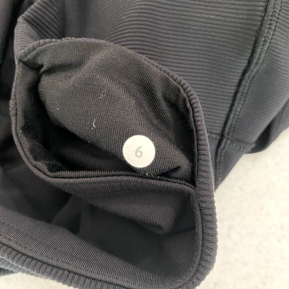 Lululemon Seek the Heat Crop Leggings Black 6 - Picture 3 of 10
